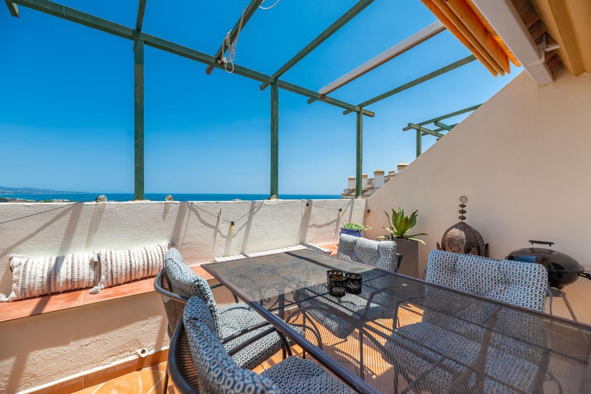 Elegant 2 Bdrm Penthouse With Bbq And Pools Διαμέρισμα Μαρμπέλλα Εξωτερικό φωτογραφία
