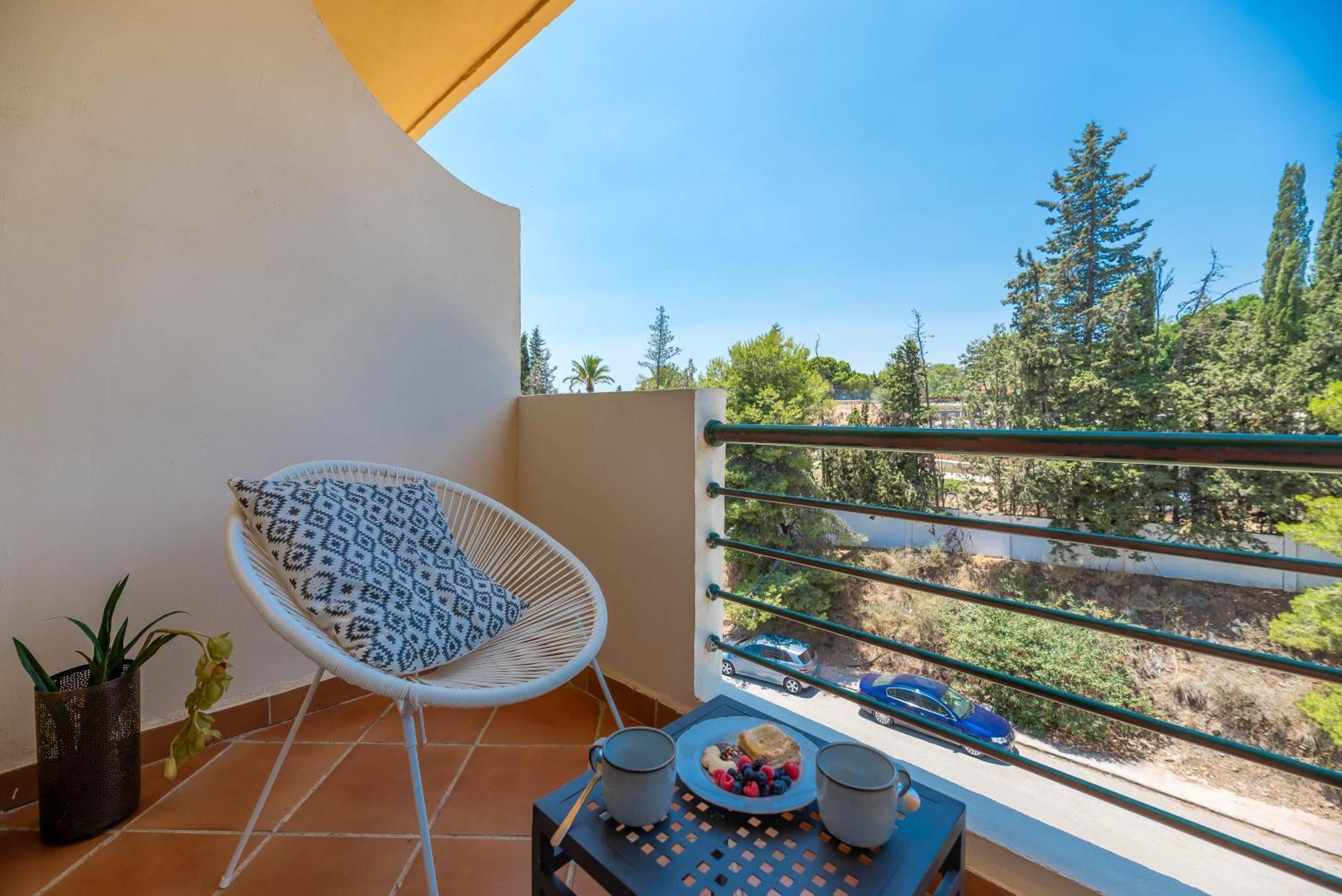 Elegant 2 Bdrm Penthouse With Bbq And Pools Διαμέρισμα Μαρμπέλλα Εξωτερικό φωτογραφία